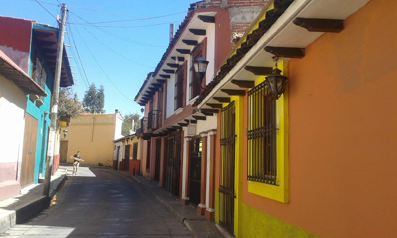 Hostal Nahui Ollin San Cristóbal de Las Casas Buitenkant foto
